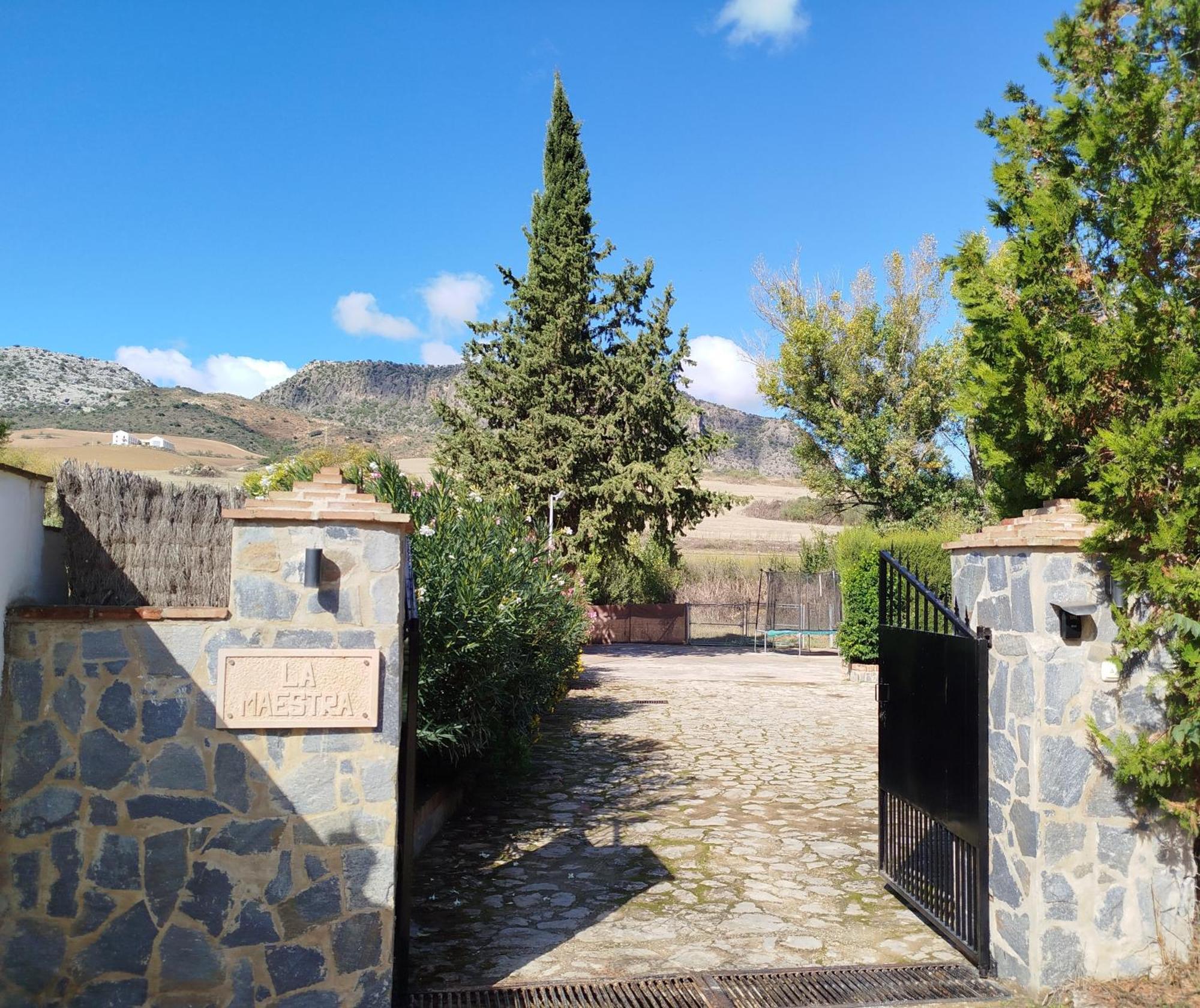 Casa Rural La Maestra Ronda Exterior photo
